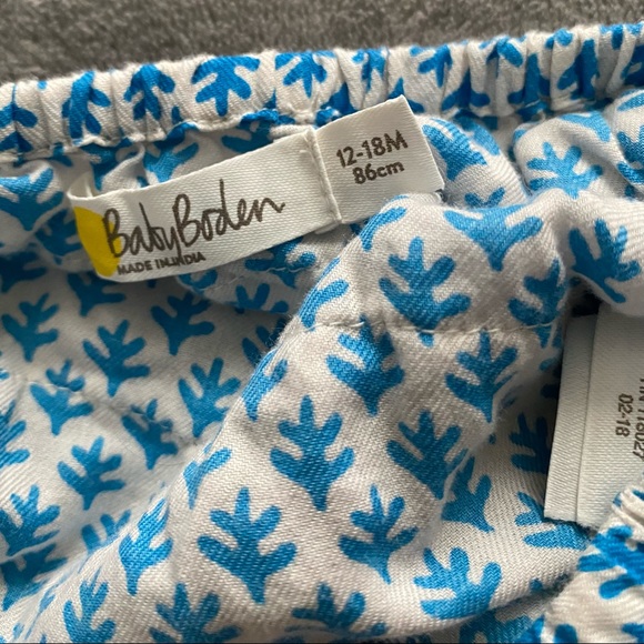 BabyBoden Blue and White Print Dress with Bloomers EUC 12-18 Months - Picture 7 of 7